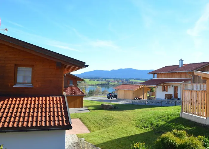 Vakantiehuis Waldhirsch - Via Claudia Haus 90 *