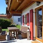 Waldhirsch - Via Claudia Haus 90