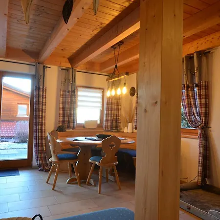Waldhirsch - Via Claudia Haus 90 بيت للعطل *