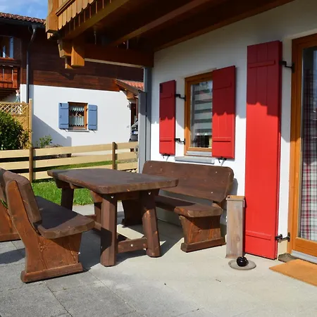 Waldhirsch - Via Claudia Haus 90 Ferienhaus